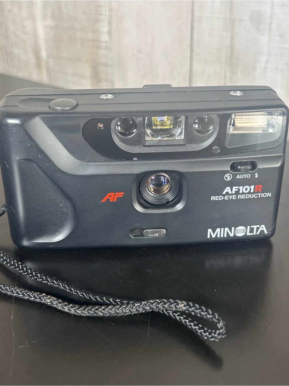 Minolta AF101R 35mm Film Camera Red Eye Reduction Flash Tested Working